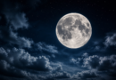 De ce Luna ne arată mereu aceeași față?